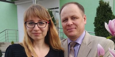 Anna e Aleksandr Solovyov prima dell'inizio del procedimento penale