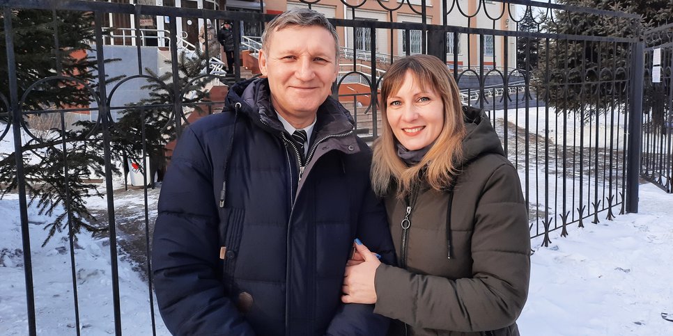 사진: 콘스탄틴과 아나스타샤 구제프. Birobidzhan, 2021년 2월 18일
