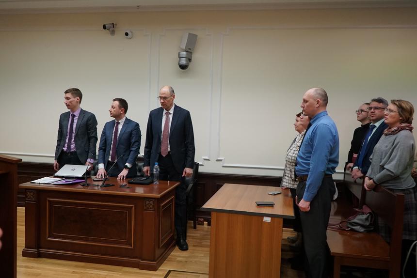 Адвокаты и подсудимые с Камчатки в Верховном суде России (декабрь 2022)