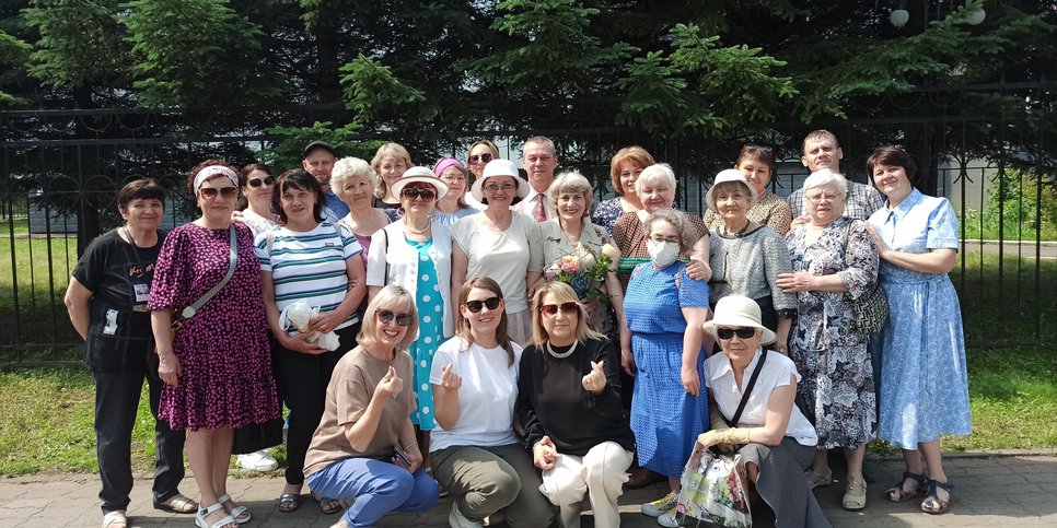 Les époux Postnikov avec leurs amis, 2 juillet 2024