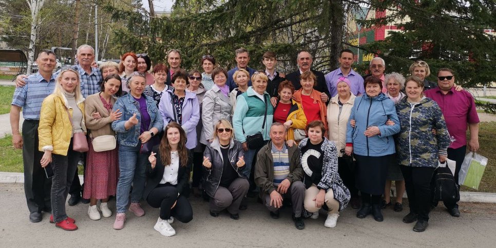 Les croyants avec leurs parents et amis, 6 mai 2024