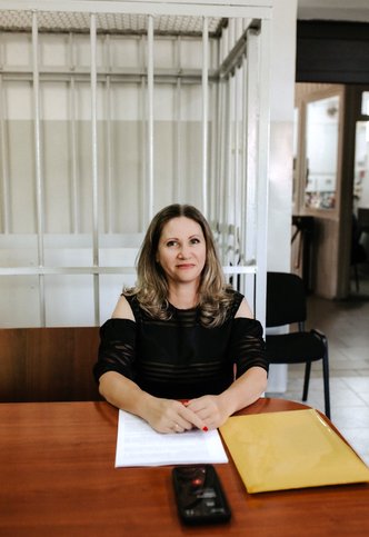 Irina Ouchakova dans la salle d’audience le jour de la condamnation